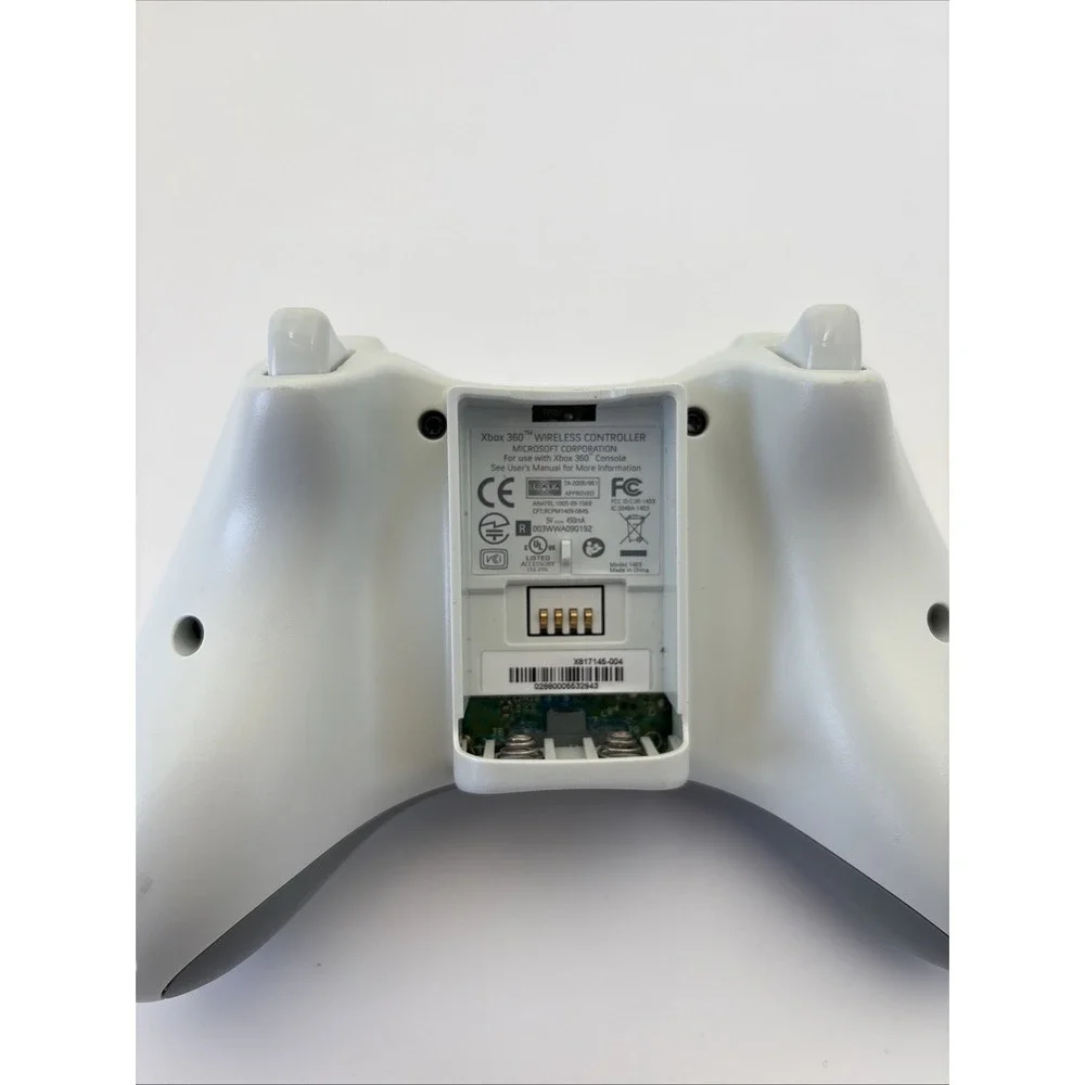 Official OEM Microsoft Xbox 360 Wireless Controller White PARTS ONLY No Cover